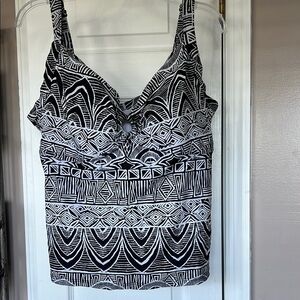 Plus size tankini swim top